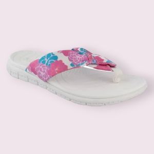 Ocean + Coast Ocriya Thong Sandals Super Lite White Floral Flip Flops Womens 7M